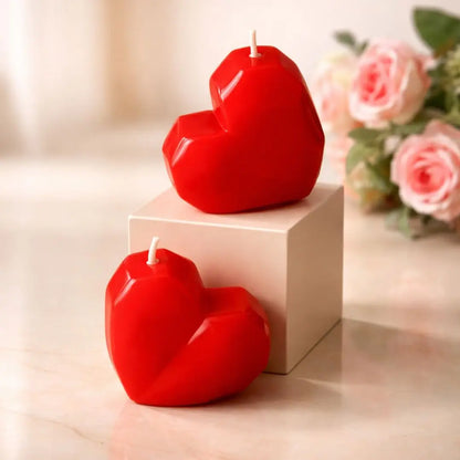 3D heart-shaped candles, a romantic gift