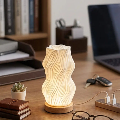 3D table lamp in French cream style